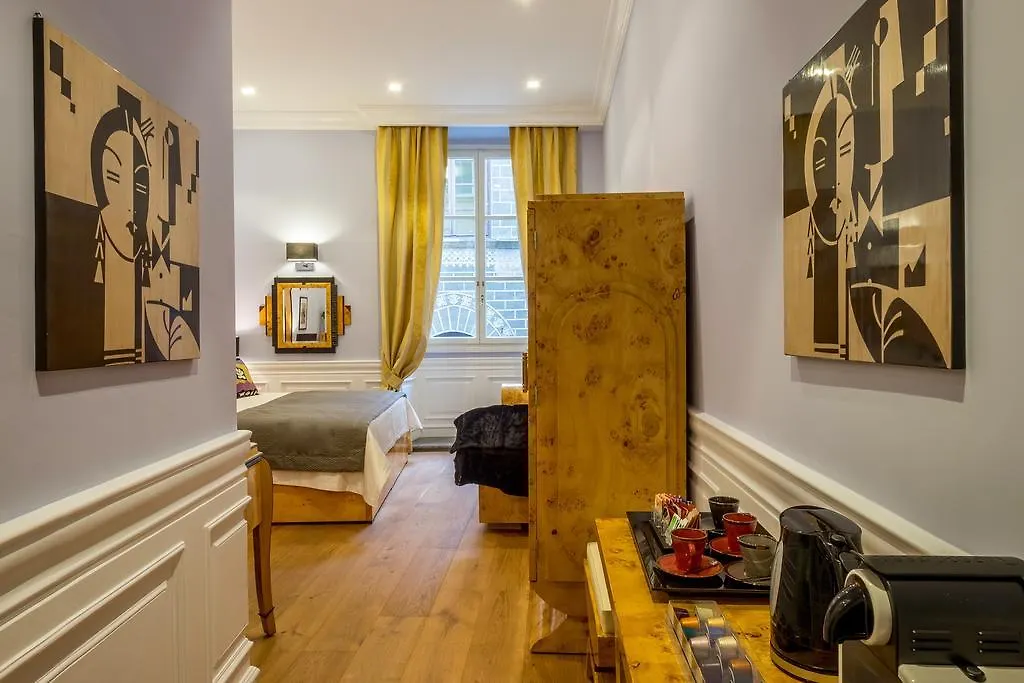 La Maison Du Sage Florencie Bed & Breakfast