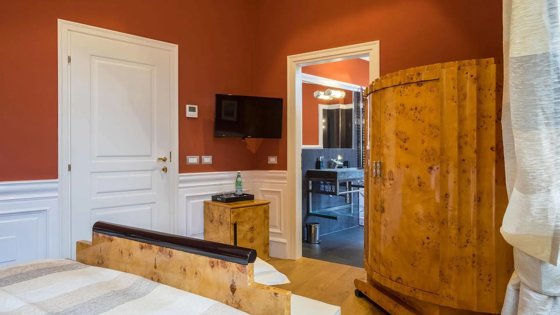 La Maison Du Sage Florencie Bed & Breakfast